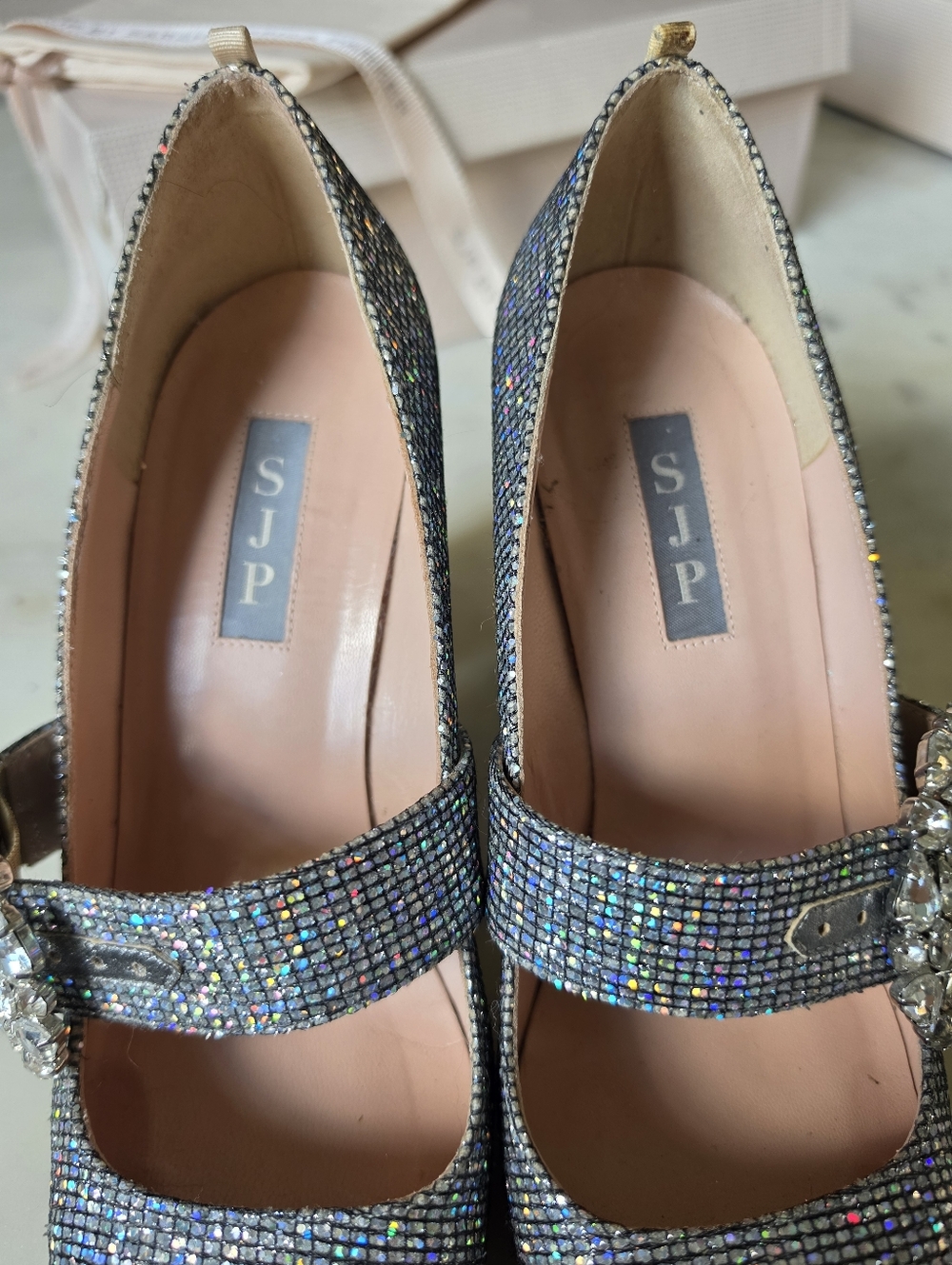 SJP By Sarah Jessica Parker Women's Celine Embellished Block Heel Pumps Size 7.5 - Picture 5 of 8